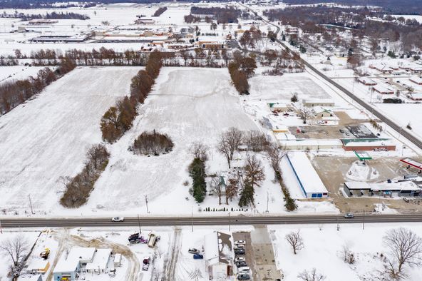 E Urbandale Dr and S Morley St: E Urbandale Dr & S Morley St, Moberly, MO 65270